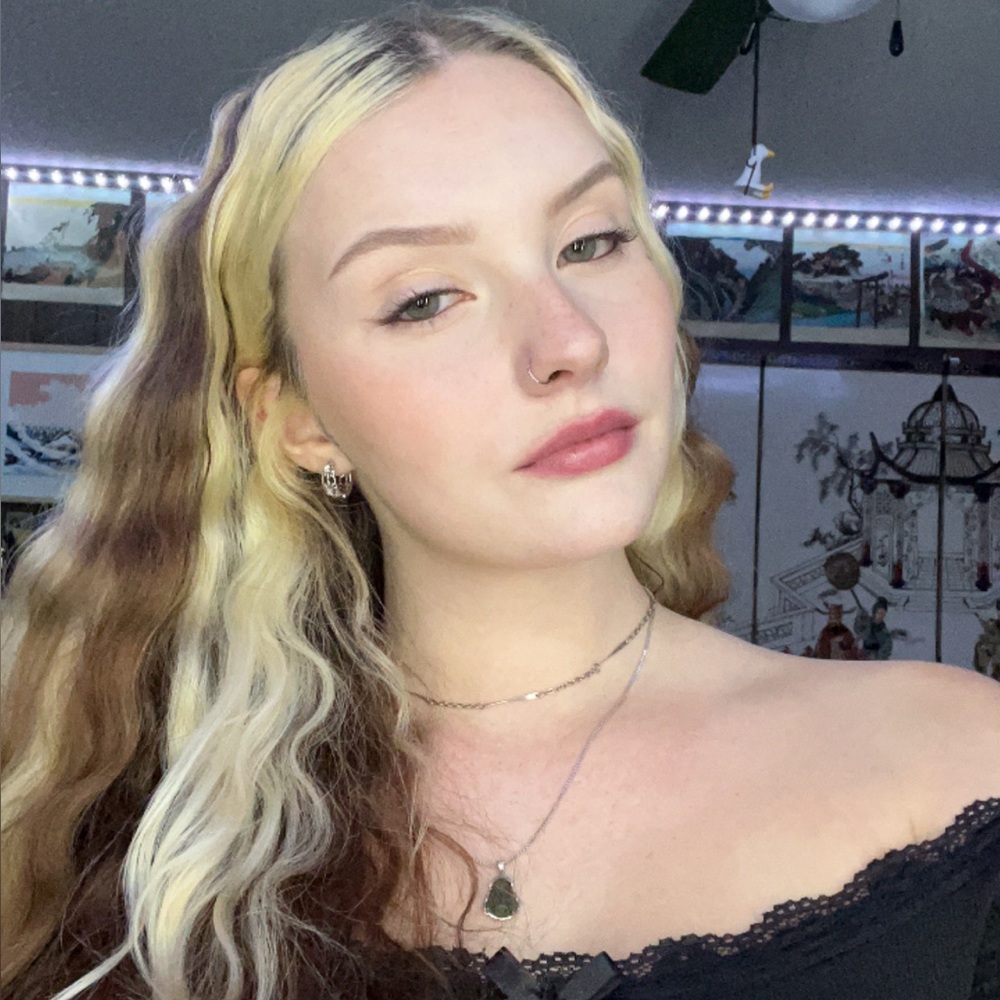 Meet your Posher, Skylah